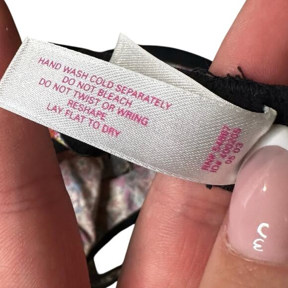 VICTORIA’S SECRET PINK Collection Balconette Bra floral print satin Size 34C - Picture 6 of 7
